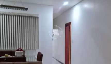 CASA TERREA À VENDA COM 03 QUARTOS COM SUÍTES - JARDIM TORRES DE SÃO JOSÉ - JUNDIAI/SP