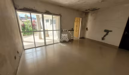 CASA À VENDA NO BAIRRO JARDIM DO LAGO EM JUNDIAÍ/SP.
