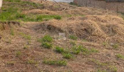 TERRENO A VENDA COM 450M², 10 METROS DE FRENTE,  CENTRO DE JUNDIAI / SP.