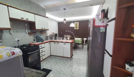 CASA TÉRREA PARA VENDA NO JARDIM TANNUS EM JUNDIAÍ/SP