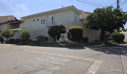 Casa Sobrado com 03 quartos em Jundiaí/SP