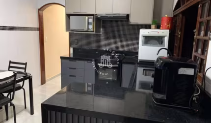 Casa térrea à venda no bairro Tulipas em Jundiaí/SP