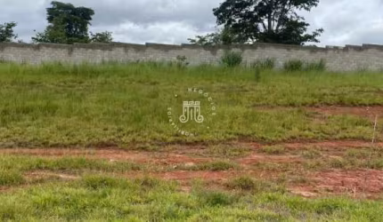 TERRENO NO CONDOMINIO LAGO AZUL COM 250M² EM JUNDIAI SP.