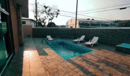 CASA RESIDENCIAL / COMERCIAL À VENDA LOCALIZADA NA VILA LIBERDADE, EM JUNDIAÍ / SP.