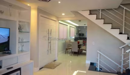 CASA À VENDA NO HORTO SANTO ANTÔNIO EM JUNDIAÍ/SP