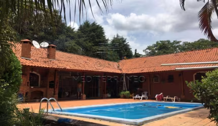 CHÁCARA À VENDA - CABREUVA/SP