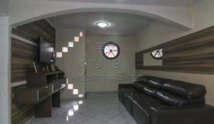 CASA RESIDENCIAL OU COMERCIAL LOCALIZADA NO JARDIM DAS HORTÊNCIAS, NA CIDADE DE JUNDIAÍ / SP