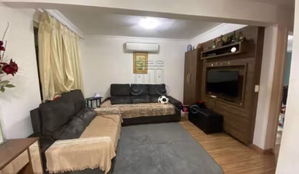 Casa localizada no condomínio Residencial das Palmeiras, na cidade de Jundiaí/SP.