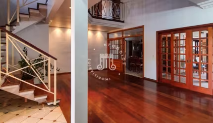 CASA EM CONDOMINIO COM 400m² NO JARDIM NOVO MUNDO - 4 SUÍTES, ÁREA GOURMET, PISCINA