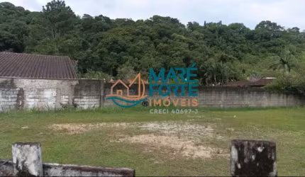 TERRENO COM 405m PROXIMO A PRAIA COCANHA