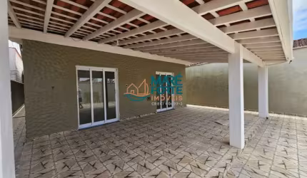 Casa com uma excelente localização para Moradia e fins comercial no Centro de Ubatuba SP