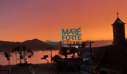 Apartamento maravilhoso mobiliado em ótima localização e com vista mar!