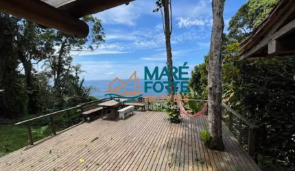 Casa bem arejada com vista para o mar