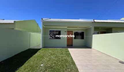 Casa em condomínio fechado com 2 quartos à venda na Travessa Piên, 210, Estados, Fazenda Rio Grande por R$ 430.000