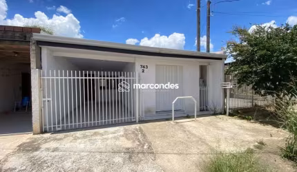 Casa com 2 quartos para alugar na São Paulo, 743, Estados, Fazenda Rio Grande por R$ 1.740