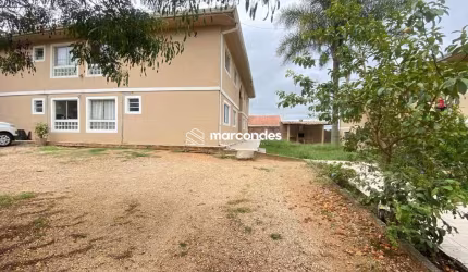 Apartamento com 2 quartos para alugar na Rua Biguá, 1906, Gralha Azul, Fazenda Rio Grande por R$ 1.050