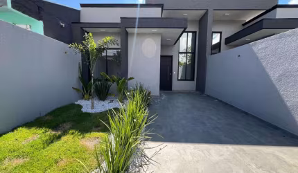 Casa com 3 quartos à venda na Rua Peroba, 50, Eucaliptos, Fazenda Rio Grande por R$ 570.000