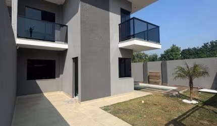 Casa com 3 quartos à venda na Rua Peru, 1098, Nações, Fazenda Rio Grande por R$ 799.000