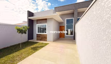 Casa com 3 quartos à venda na Rua Macadamia, 208, Eucaliptos, Fazenda Rio Grande por R$ 450.000