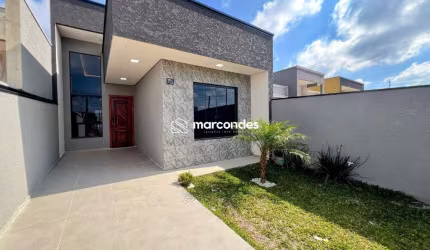 Casa com 3 quartos à venda na Travessa Margarida, 171, Eucaliptos, Fazenda Rio Grande por R$ 550.000