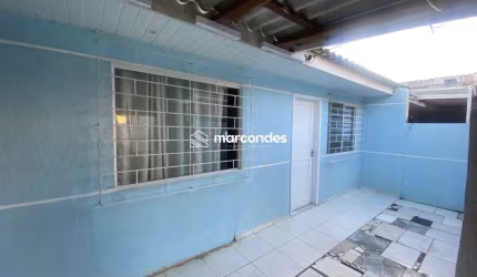 Casa com 2 quartos para alugar na Rua Rouxinol, 476, Gralha Azul, Fazenda Rio Grande por R$ 1.475
