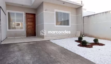 Casa em condomínio fechado com 3 quartos para alugar na Rua Cucos, 1800, Gralha Azul, Fazenda Rio Grande por R$ 1.825