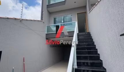 Casa (Sobrado) para Venda, 2 dorm(s), 2 vaga(s), 135 m²