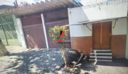 Casa (Terrea) para Venda, 3 dorm(s), 6 vaga(s), 300 m²