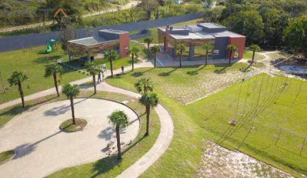 LOTE A VENDA NO CONDOMÍNIO GRALHA AZUL