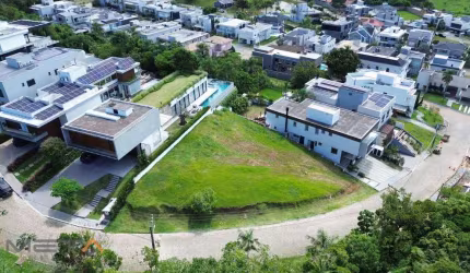 AMPLO TERRENO NO CONDOMINIO HARAS RIO DO OURO