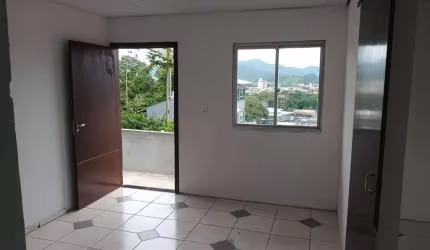 Apartamento com 2 dormitórios para alugar, 50 m² por R$ 1.750,00/mês - Centro - Camboriú/SC
