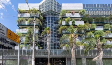 Conjunto/Sala Comercial para alugar  58m²,  1 Banheiro, 4 salas individuais, 1 vaga de garagem coberta, no Bairro São João, Porto Alegre/RS