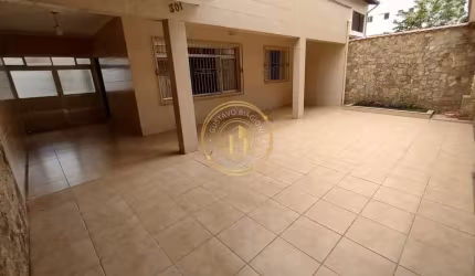 Casa com 3 dorms, Centro, Mongaguá - R$ 650 mil, Cod: 2838