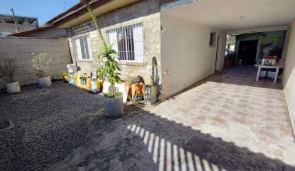 Casa com 2 dorms, Vera Cruz, Mongaguá - R$ 450 mil, Cod: 2888