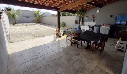 Casa com 2 dorms, Vila Oceanopolis, Mongaguá - R$ 480 mil, Cod: 2960