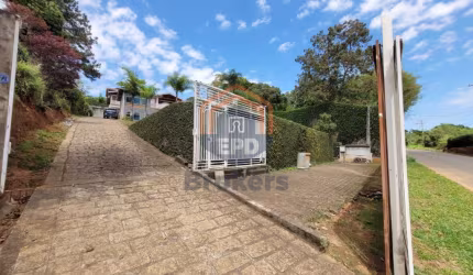 Casa Sobrado Comercial em Caioçara - Jarinu, SP