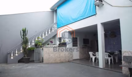 Casa com 02 suítes - 04 vagas - Cidade Nova  -  Jundiaí