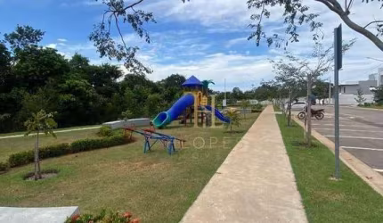 TERRENO FLORAIS DO PARQUES