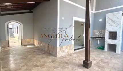 Linda casa lado praia com 3 dormitórios no Jardim Comodoro, em Mongaguá/SP