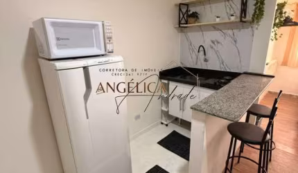 Kitnete com 1 vaga de garagem na Vila Tupi, Praia Grande/SP