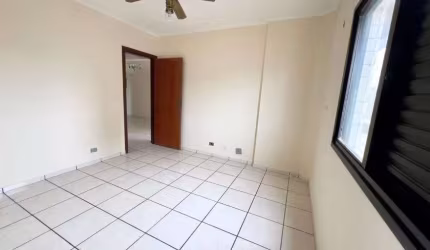 LINDO APARTAMENTO EM BAIRRO TRADICIONAL DE PRAIA GRANDE