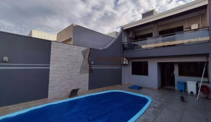 Sobrado à venda, 3 quartos, 1 suíte, 3 vagas, Vila Santa Izabel - Maringá/PR