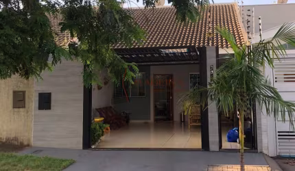 Casa à venda, 3 quartos, 1 suíte, 3 vagas, Jardim Monte Rei - Maringá/PR
