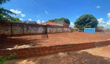 Terreno à venda, Jardim dos Pássaros - Maringá/PR