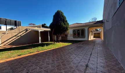 Casa à venda, 3 quartos, 1 suíte, 5 vagas, Jardim Alvorada - Maringá/PR