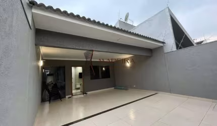 Casa à venda, 3 quartos, 1 suíte, Jardim Tóquio - Maringá/PR