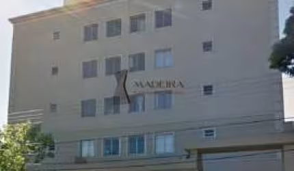 VENDE-SE APARTAMENTO PRÓXIMO A UEM