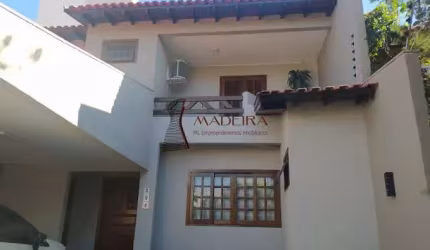 VENDE-SE LINDO SOBRADO COM 3 QUARTO
