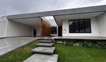 Casa à venda, 3 quartos, 2 suítes, 4 vagas, Zona 05 - Maringá/PR