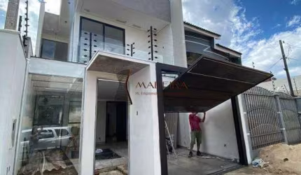 Sobrado à venda, 3 quartos, 1 suíte, 2 vagas, Jardim Tóquio - Maringá/PR